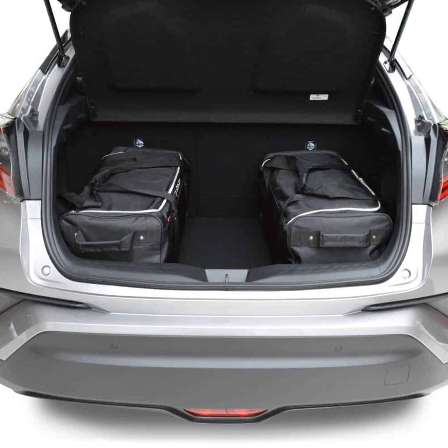 Toyota C-HR 5dr Hatchback | 2017-heden Car-Bags reistassenset – productfoto 2