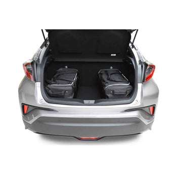 Toyota C-HR 5dr Hatchback | 2017-heden Car-Bags reistassenset – productfoto 2