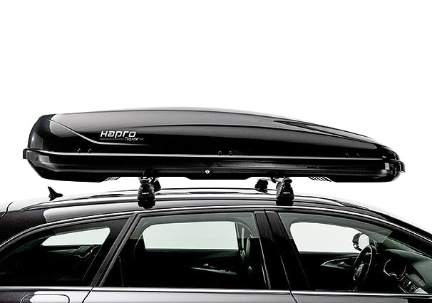 Hapro Traxer_8.6_Brilliant-Black_zijkant_auto