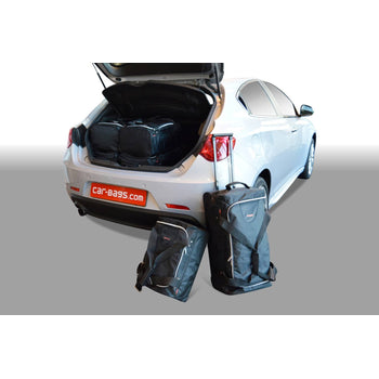 Reistassenset Alfa Romeo Giulietta 2010-2020 5-deurs hatchback – productfoto 1