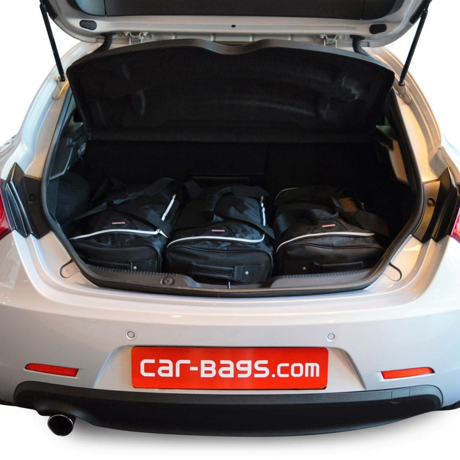 Reistassenset Alfa Romeo Giulietta 2010-2020 5-deurs hatchback – productfoto 2