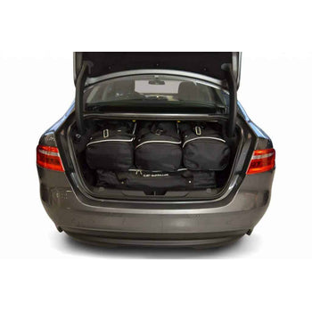 Reistassenset Jaguar XE 2015-heden 4-deurs sedan – productfoto 2
