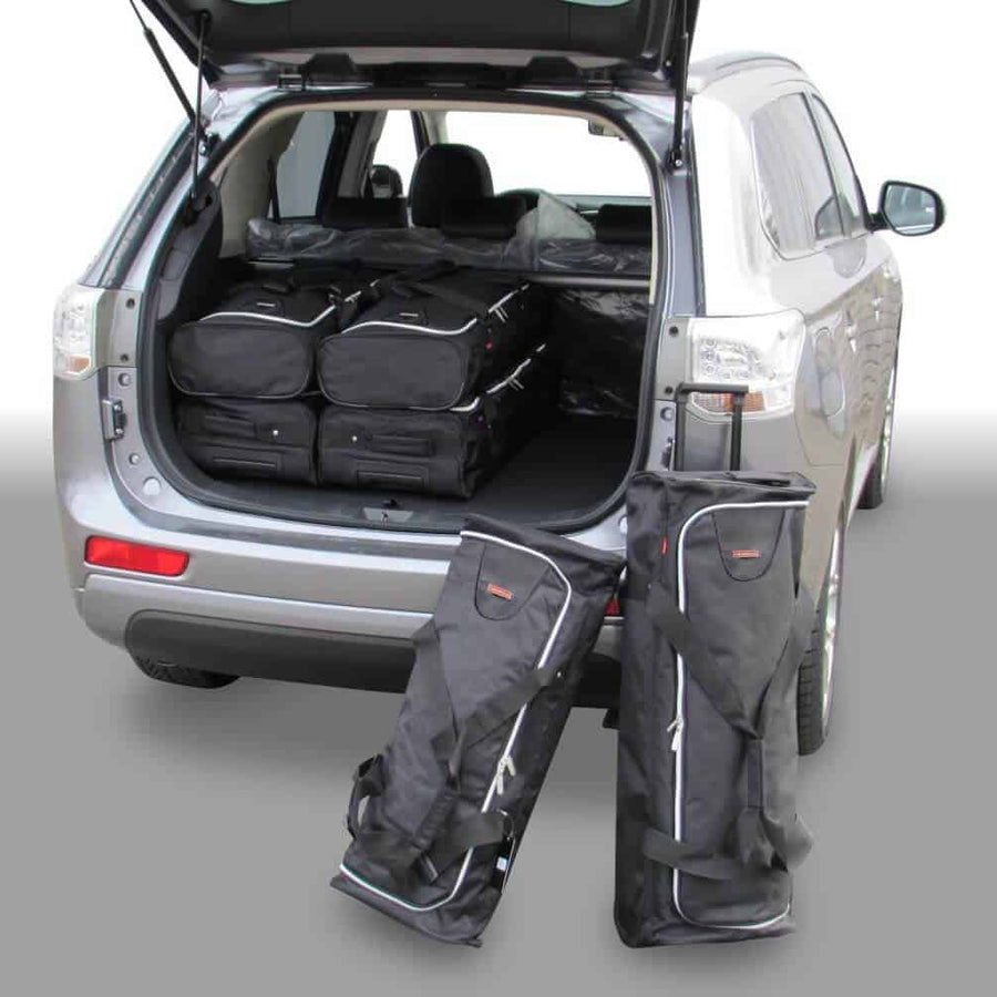 Mitsubishi Outlander PHEV 5dr SUV | 2013-heden Car-Bags reistassenset – productfoto 1
