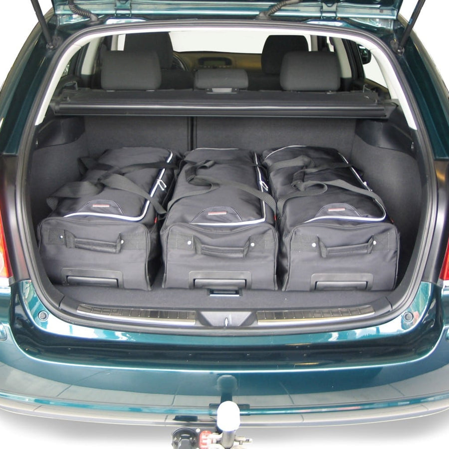 Reistassenset Toyota Avensis II 2003-2008 wagon – productfoto 2