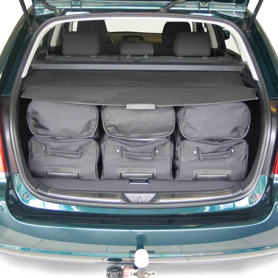 Toyota Avensis II 5dr Wagon | 2003-2008 Car-Bags reistassenset – productfoto 4