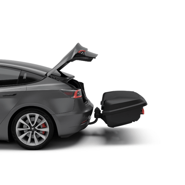 thule-thule-arcos-m-black-achterbagagebox-harde-buitenkant zijkant-kofferbak-open