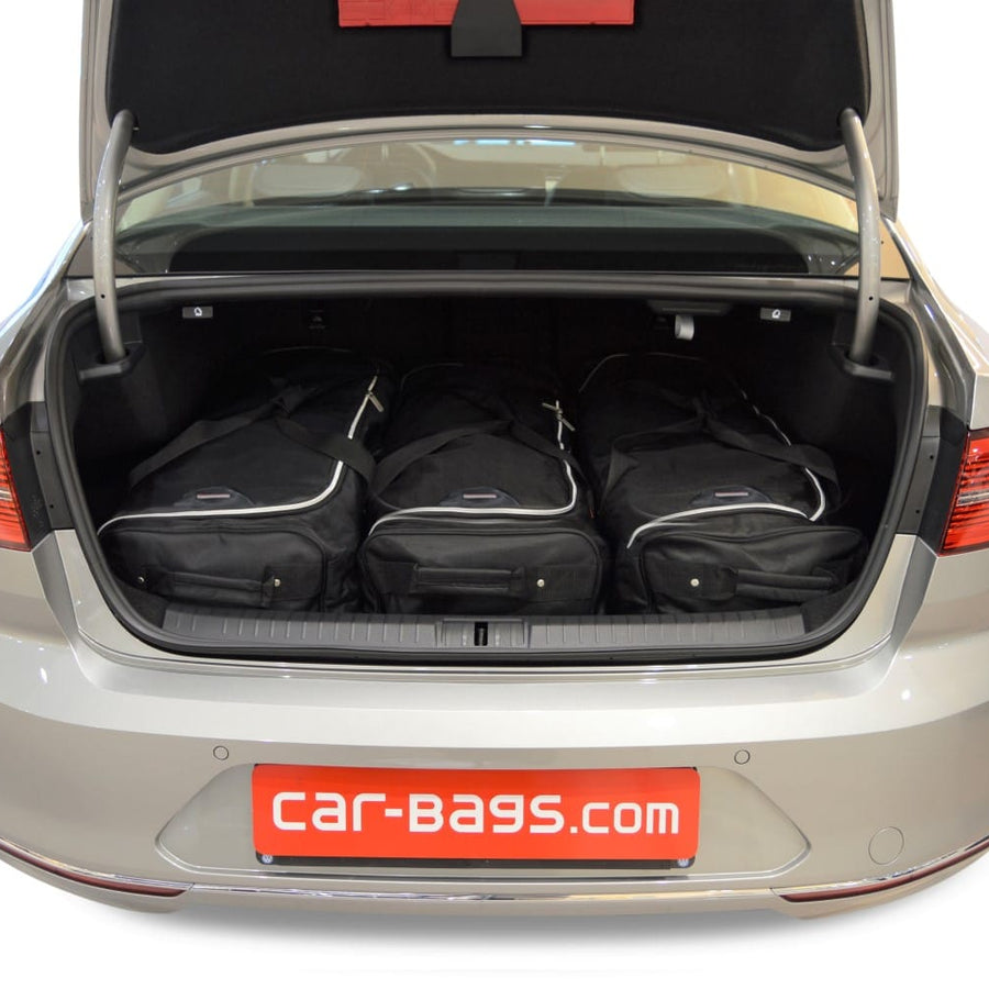 Reistassenset Volkswagen Passat (B8) 2014-2021 4-deurs sedan – productfoto 2