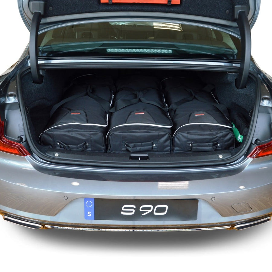 Volvo S90 4dr Sedan | 2016-heden Car-Bags reistassenset met Volvo logo – productfoto 2