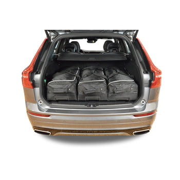 Volvo XC60 5dr SUV | 2017-heden Car-Bags reistassenset met Volvo logo – productfoto 2