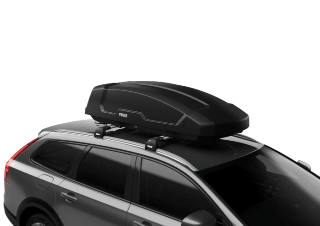 Thule Force XT M schuin op auto